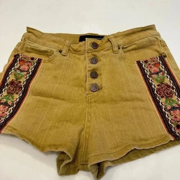 Ashley mason embroidered boho chic shorts women’s size 30 - Picture 1 of 10